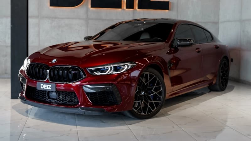 BMW M8 Competition red 2022