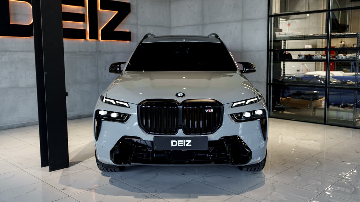 BMW X7 M60i 2024