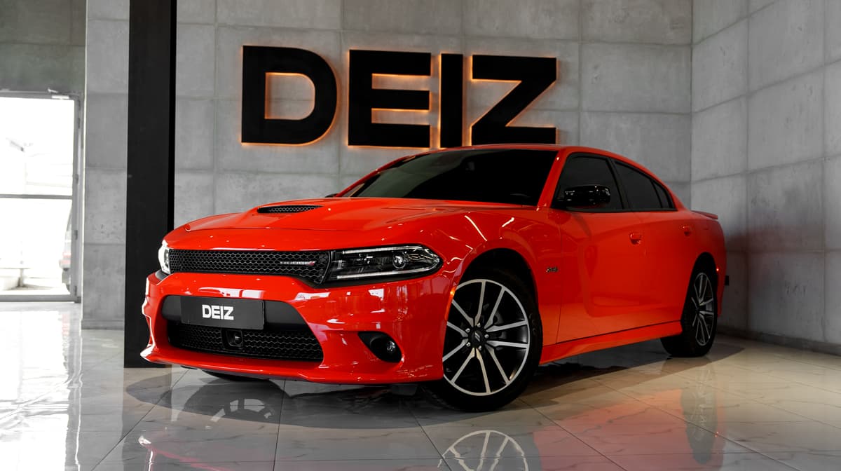 Dodge Charger 5.7 HEMI