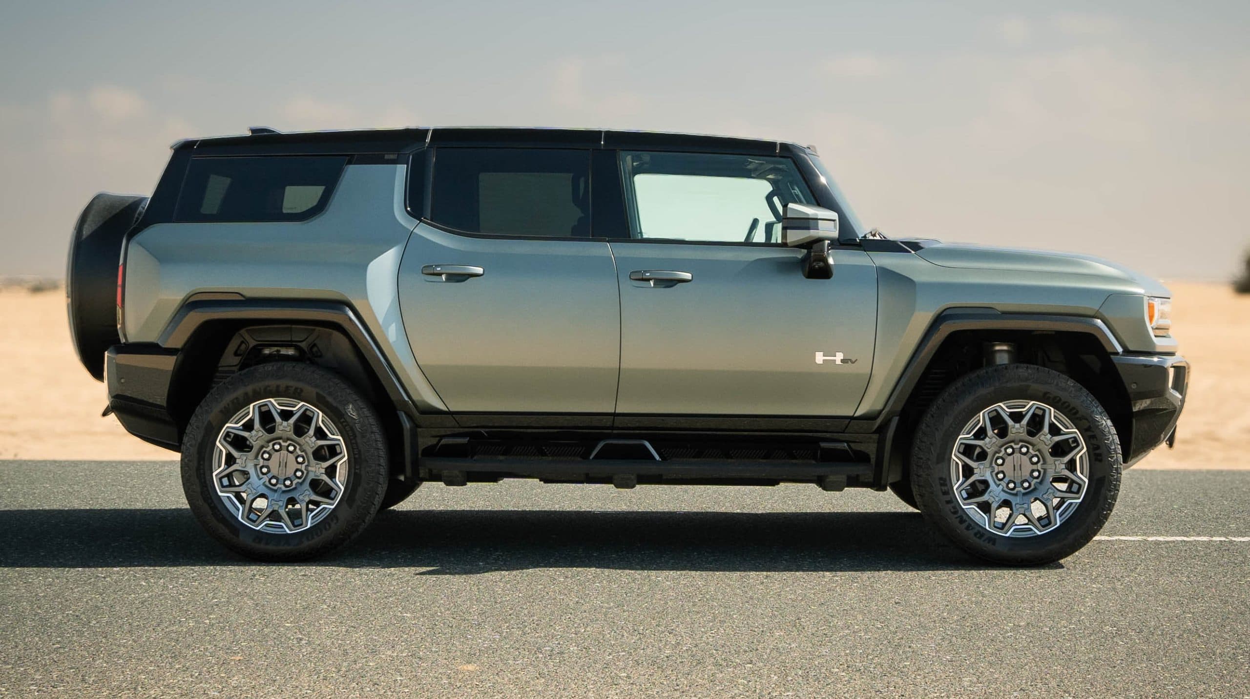 Hummer EV 2024