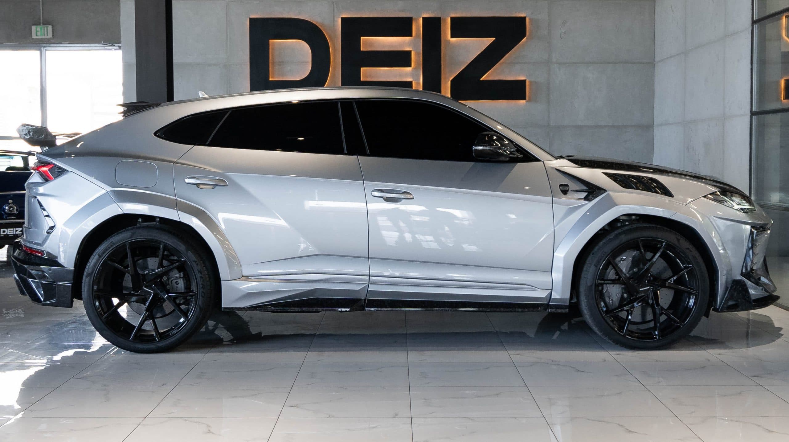 Lamborghini Urus Mansory 2023